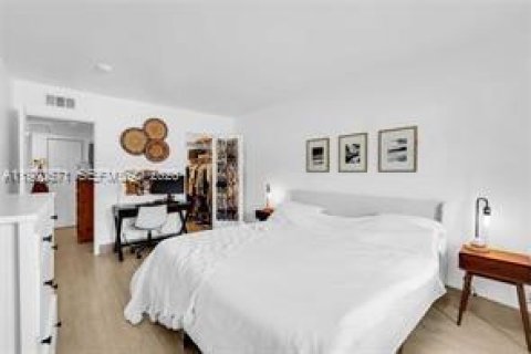 Copropriété à louer à Pompano Beach, Floride: 1 chambre, 62.71 m2 № 2042233 - photo 8