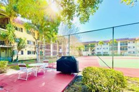 Copropriété à louer à Pompano Beach, Floride: 1 chambre, 62.71 m2 № 2042233 - photo 17