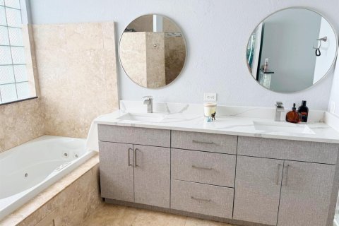 Villa ou maison à louer à Parkland, Floride: 4 chambres, 201.04 m2 № 2087960 - photo 11