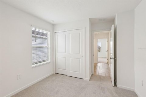 House in Palm Coast, Florida 4 bedrooms, 171.13 sq.m. № 2208476 - photo 23