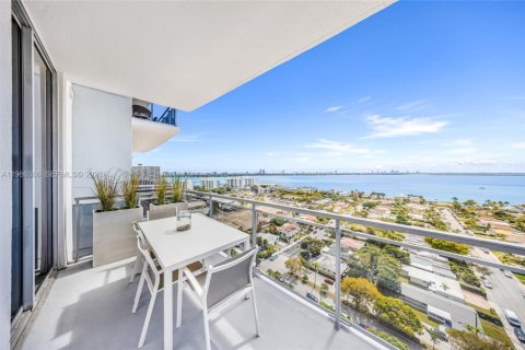 Снять в аренду кондоминиум в Норт-Бей-Виллидж, Флорида 2 спальни, 162.86м2, № 2030377 - фото 29