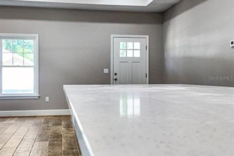 House in Trenton, Florida 3 bedrooms, 167.41 sq.m. № 2093677 - photo 23