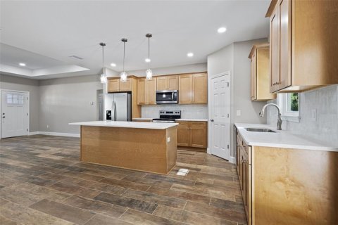 House in Trenton, Florida 3 bedrooms, 167.41 sq.m. № 2093677 - photo 19
