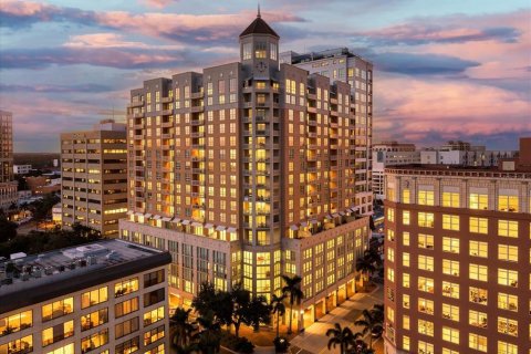 Condominio en Sarasota, Florida, 2 dormitorios  № 2430496