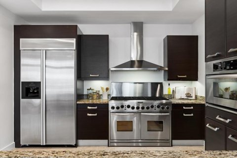 Condominio en venta en Sarasota, Florida, 2 dormitorios, 207.36 m2 № 2430496 - foto 18