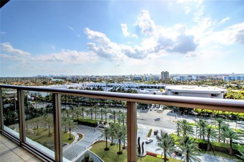 Copropriété à louer à Bal Harbour, Floride: 3 chambres, 263.84 m2 № 1959292 - photo 22