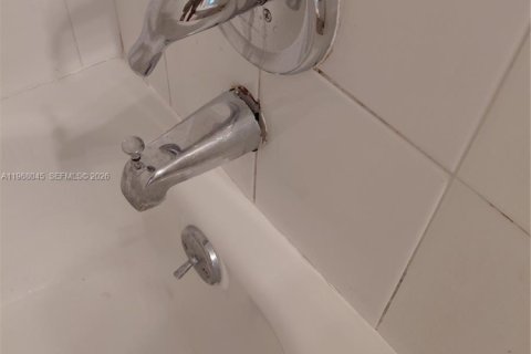 Copropriété à vendre à North Palm Beach, Floride: 1 chambre, 63.55 m2 № 2030415 - photo 20