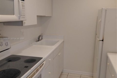 Copropriété à vendre à North Palm Beach, Floride: 1 chambre, 63.55 m2 № 2030415 - photo 4