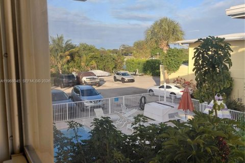 Copropriété à vendre à North Palm Beach, Floride: 1 chambre, 63.55 m2 № 2030415 - photo 2