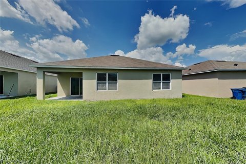 Villa ou maison à louer à Winter Haven, Floride: 4 chambres, 169.83 m2 № 2395676 - photo 15