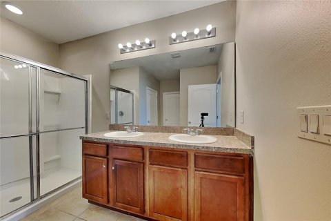 Villa ou maison à louer à Winter Haven, Floride: 4 chambres, 169.83 m2 № 2395676 - photo 9