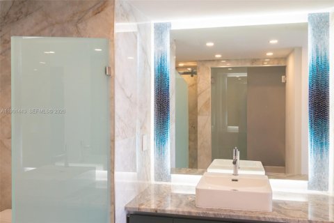 Condo in Boca Raton, Florida, 2 bedrooms  № 2053060 - photo 25