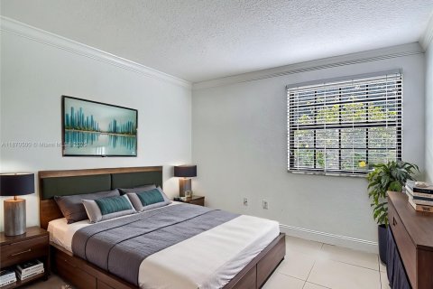 Condominio en alquiler en Aventura, Florida, 2 dormitorios, 116.22 m2 № 1895444 - foto 17