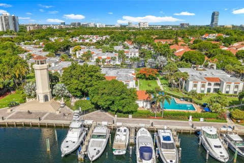 Condominio en alquiler en Aventura, Florida, 2 dormitorios, 116.22 m2 № 1895444 - foto 11