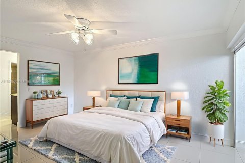 Condominio en alquiler en Aventura, Florida, 2 dormitorios, 116.22 m2 № 1895444 - foto 18