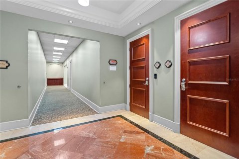 Commercial property in Orlando, Florida 73.58 sq.m. № 1617824 - photo 8