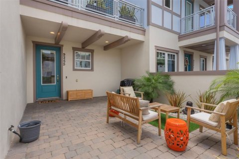 Adosado en venta en Orlando, Florida, 2 dormitorios, 152.73 m2 № 1656888 - foto 2