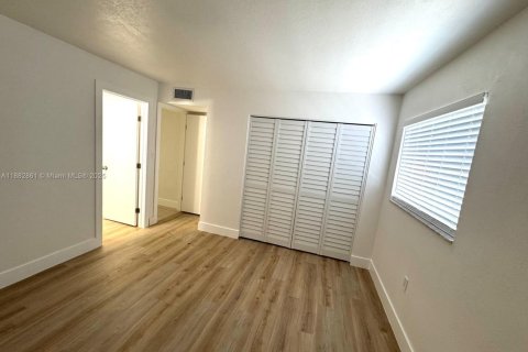 Condominio en alquiler en Fort Myers, Florida, 2 dormitorios № 2054234 - foto 9