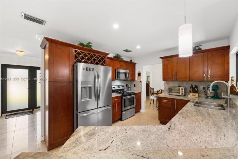 Villa ou maison à vendre à Davie, Floride: 3 chambres, 173.73 m2 № 2181161 - photo 12