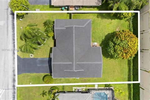 Villa ou maison à vendre à Davie, Floride: 3 chambres, 173.73 m2 № 2181161 - photo 3