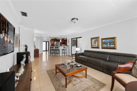 Villa ou maison à vendre à Davie, Floride: 3 chambres, 173.73 m2 № 2181161 - photo 15