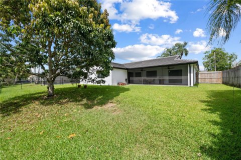 Villa ou maison à vendre à Davie, Floride: 3 chambres, 173.73 m2 № 2181161 - photo 27