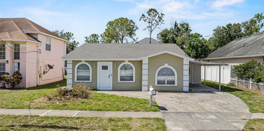 Villa ou maison à Tampa, Floride 3 chambres, 139.63 m2 № 1721472