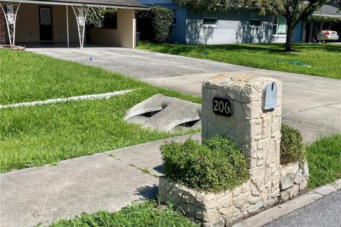Villa ou maison à louer à Altamonte Springs, Floride: 3 chambres, 138.98 m2 № 1910560 - photo 2