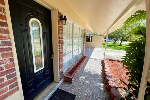 Casa en alquiler en Altamonte Springs, Florida, 3 dormitorios, 138.98 m2 № 1910560 - foto 8
