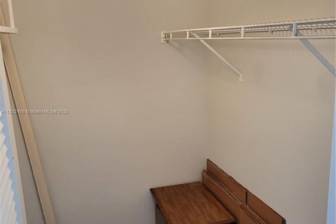 Condo in Davie, Florida, 2 bedrooms  № 1790162 - photo 6