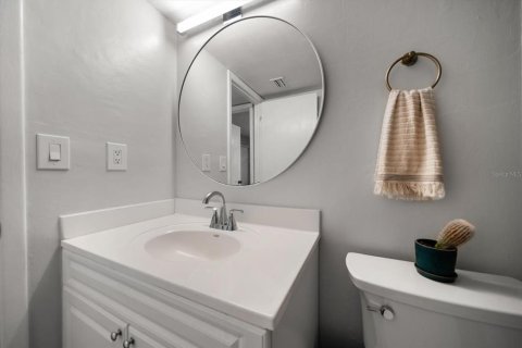 Condominio en venta en Largo, Florida, 1 dormitorio, 69.4 m2 № 1740414 - foto 21