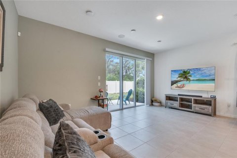 Townhouse in Kissimmee, Florida 3 bedrooms, 144.46 sq.m. № 1670837 - photo 19