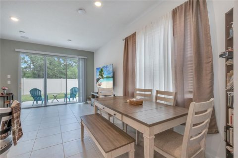 Townhouse in Kissimmee, Florida 3 bedrooms, 144.46 sq.m. № 1670837 - photo 18
