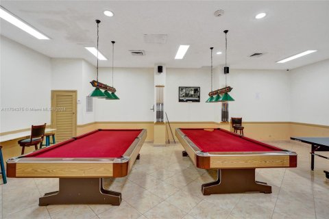 Condo in Sunny Isles Beach, Florida, 1 bedroom  № 1702852 - photo 28