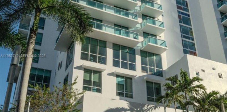 Condo à Miami, Floride, 1 chambre  № 2010466