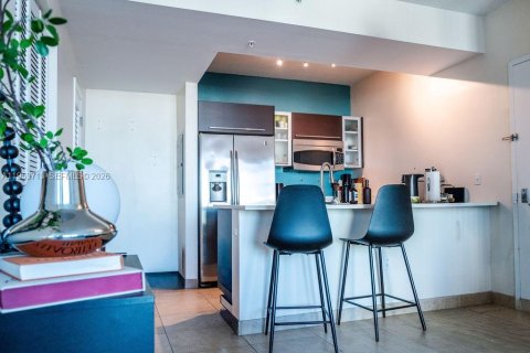 Copropriété à vendre à Miami, Floride: 1 chambre, 64.38 m2 № 2010466 - photo 4