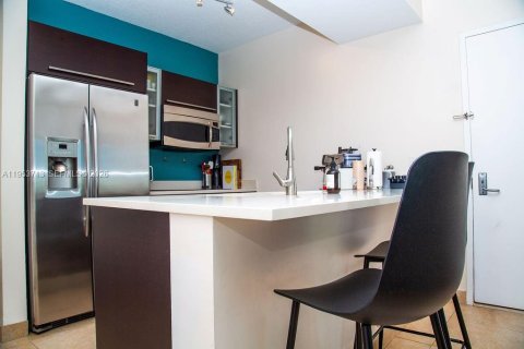 Copropriété à vendre à Miami, Floride: 1 chambre, 64.38 m2 № 2010466 - photo 3