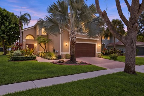 Villa ou maison à Royal Palm Beach, Floride 4 chambres, 207.92 m2 № 2390297