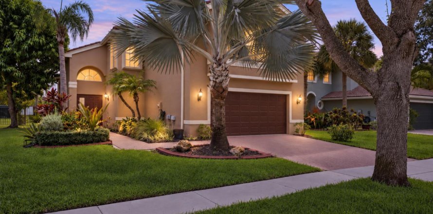 Villa ou maison à Royal Palm Beach, Floride 4 chambres, 207.92 m2 № 2390297