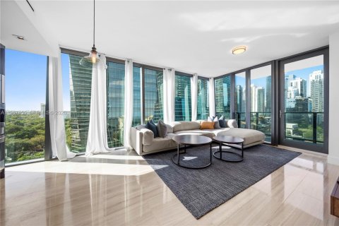 Condo in Miami, Florida, 1 bedroom  № 2029171 - photo 5