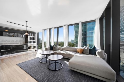 Condo in Miami, Florida, 1 bedroom  № 2029171 - photo 6
