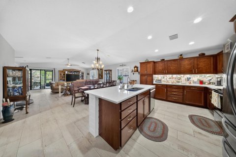 Villa ou maison à vendre à Port St. Lucie, Floride: 3 chambres, 163.14 m2 № 2241927 - photo 8