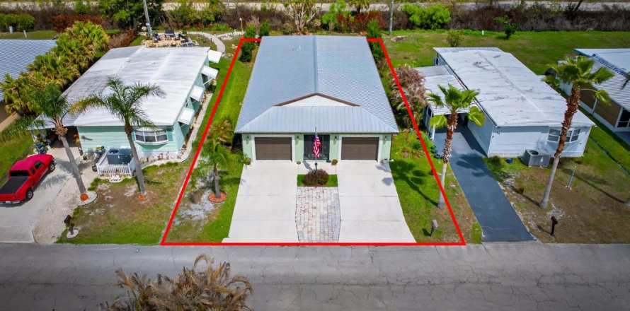 Villa ou maison à Port St. Lucie, Floride 3 chambres, 163.14 m2 № 2241927