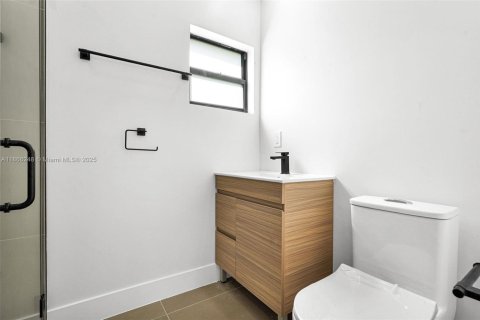 Immobilier commercial à vendre à Miami, Floride: 113.15 m2 № 1893556 - photo 18