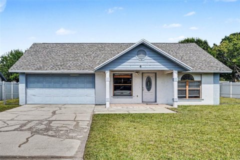 Casa en Kissimmee, Florida 3 dormitorios, 155.7 m2 № 2133614