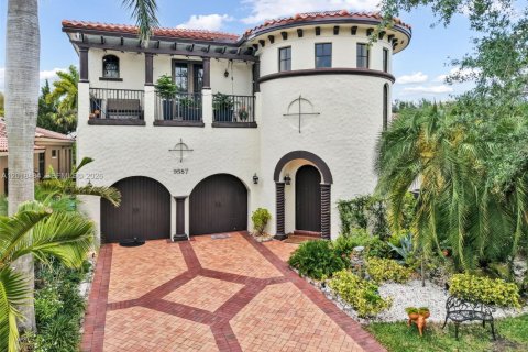 Villa ou maison à vendre à Parkland, Floride: 5 chambres, 367.61 m2 № 2173718 - photo 2