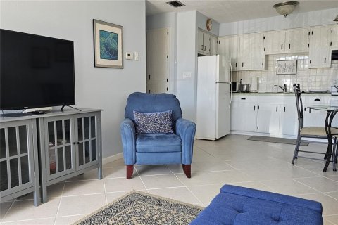 Condominio en alquiler en Holiday, Florida, 1 dormitorio, 53.51 m2 № 1548926 - foto 5