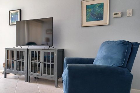 Condominio en alquiler en Holiday, Florida, 1 dormitorio, 53.51 m2 № 1548926 - foto 9