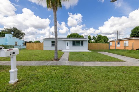 Villa ou maison à vendre à West Palm Beach, Floride: 3 chambres, 86.96 m2 № 2429806 - photo 22