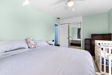 Villa ou maison à vendre à West Palm Beach, Floride: 3 chambres, 86.96 m2 № 2429806 - photo 11